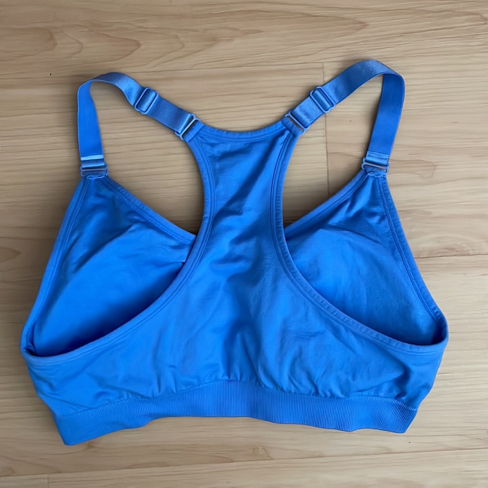 Puma Razorback Athletic Bra - Picture 2 of 3
